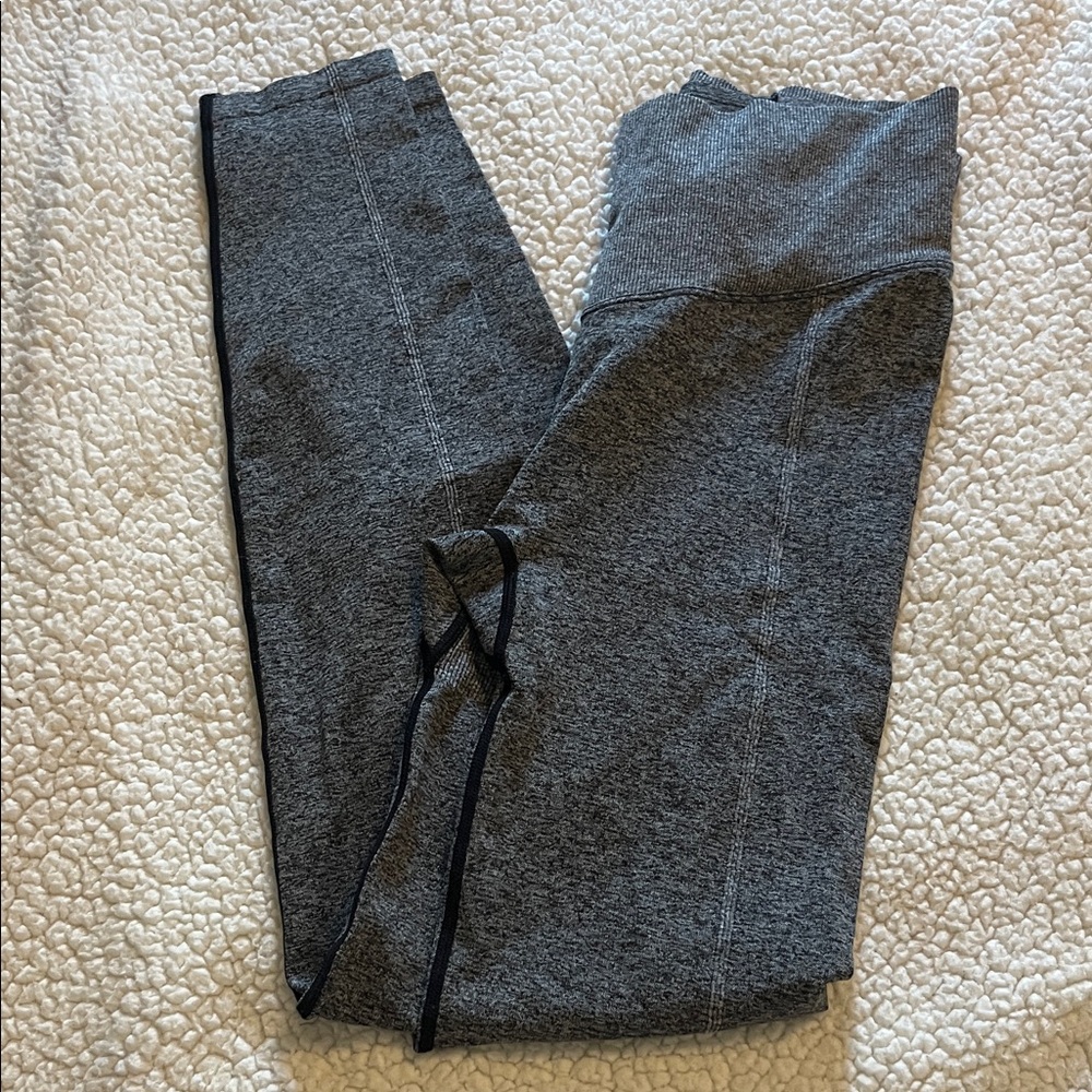 PINK Victoria's Secret Charcoal Leggings